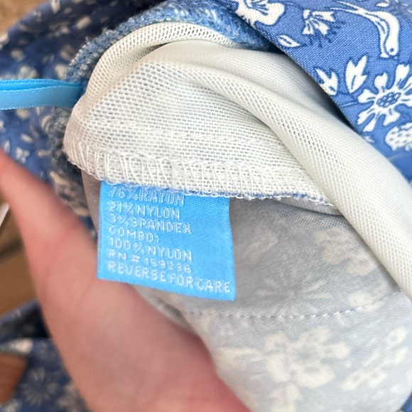 NWT J. McLaughlin Ivy Pants Placid Blue/Off White Mega Bay Pedal Size 8 - Picture 5 of 5